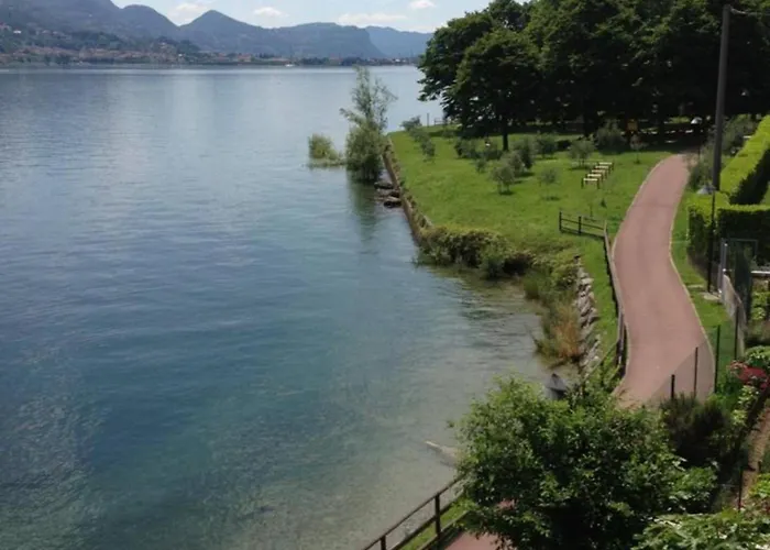 House - - Lecco Appartement Pescate