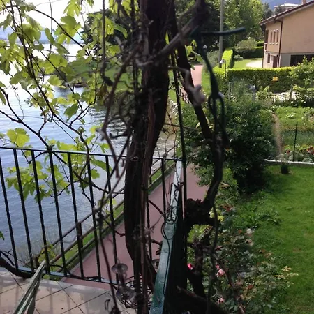 House - - Lecco Appartement Pescate