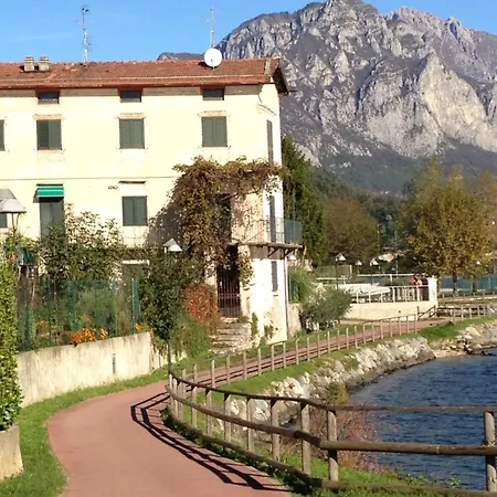 Appartement House - - Lecco Pescate