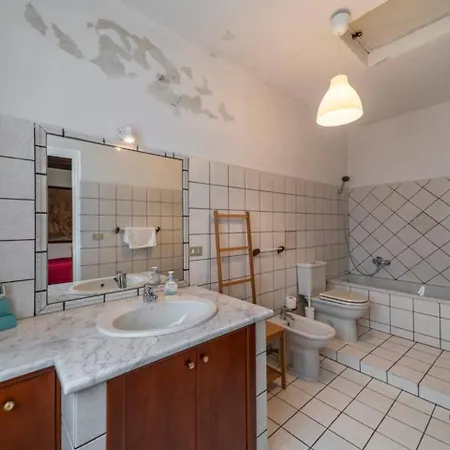 아파트 House - - Lecco 페스카테