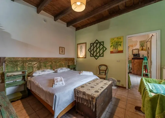 House - - Lecco 公寓