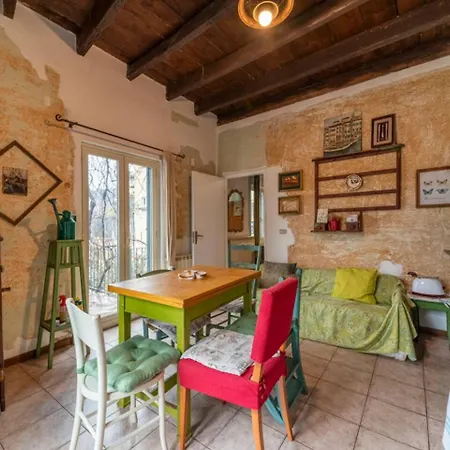 House - - Lecco * Pescate